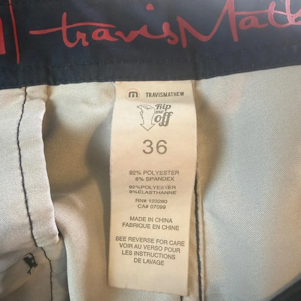 Travis Mathew Mens Swim Trunks Navy Blue Statue of Liberty Fireworks Print Sz 36